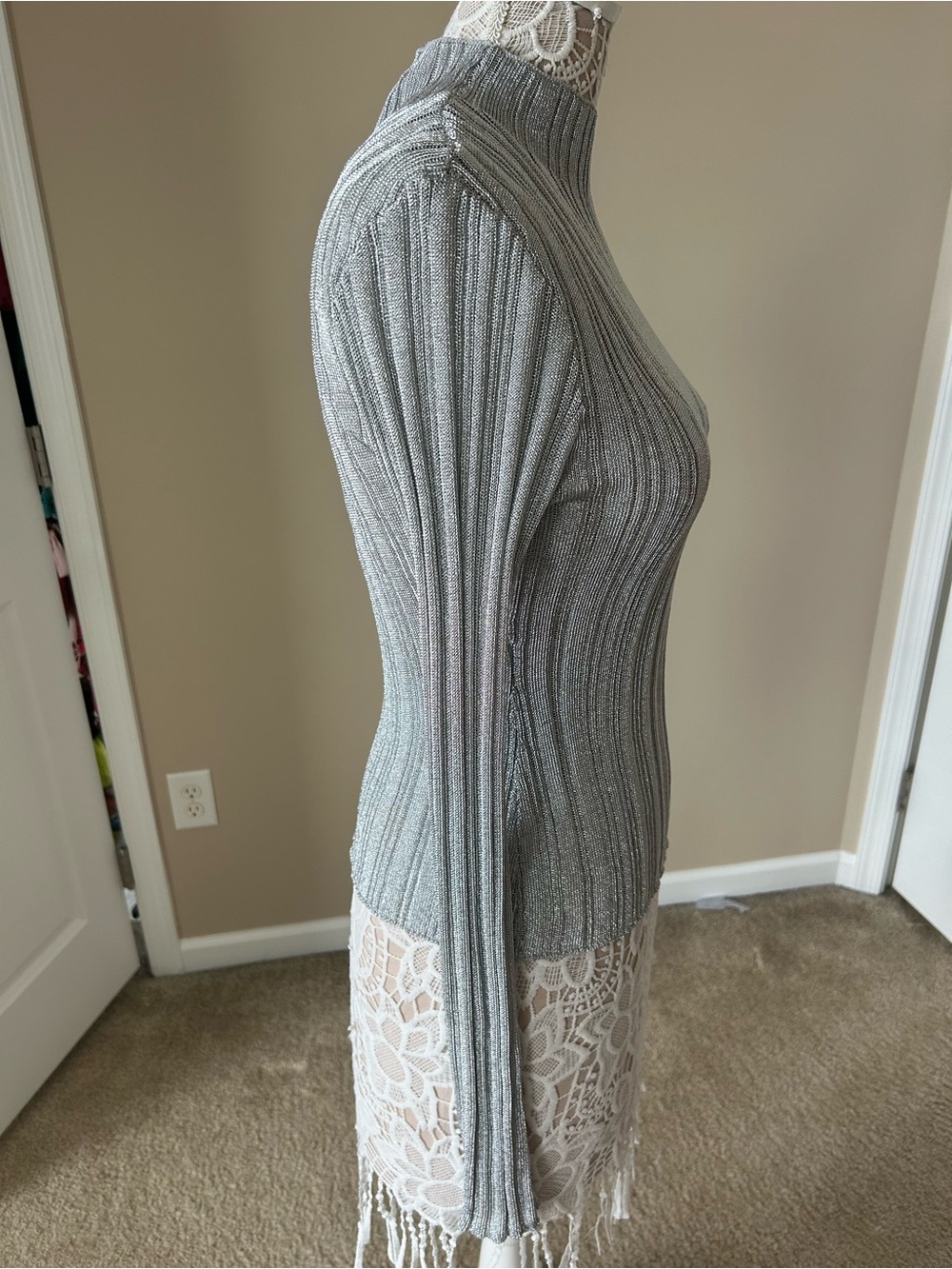 H&M Silver Ribbed Mock Neck Sweater - Picture 3 of 6